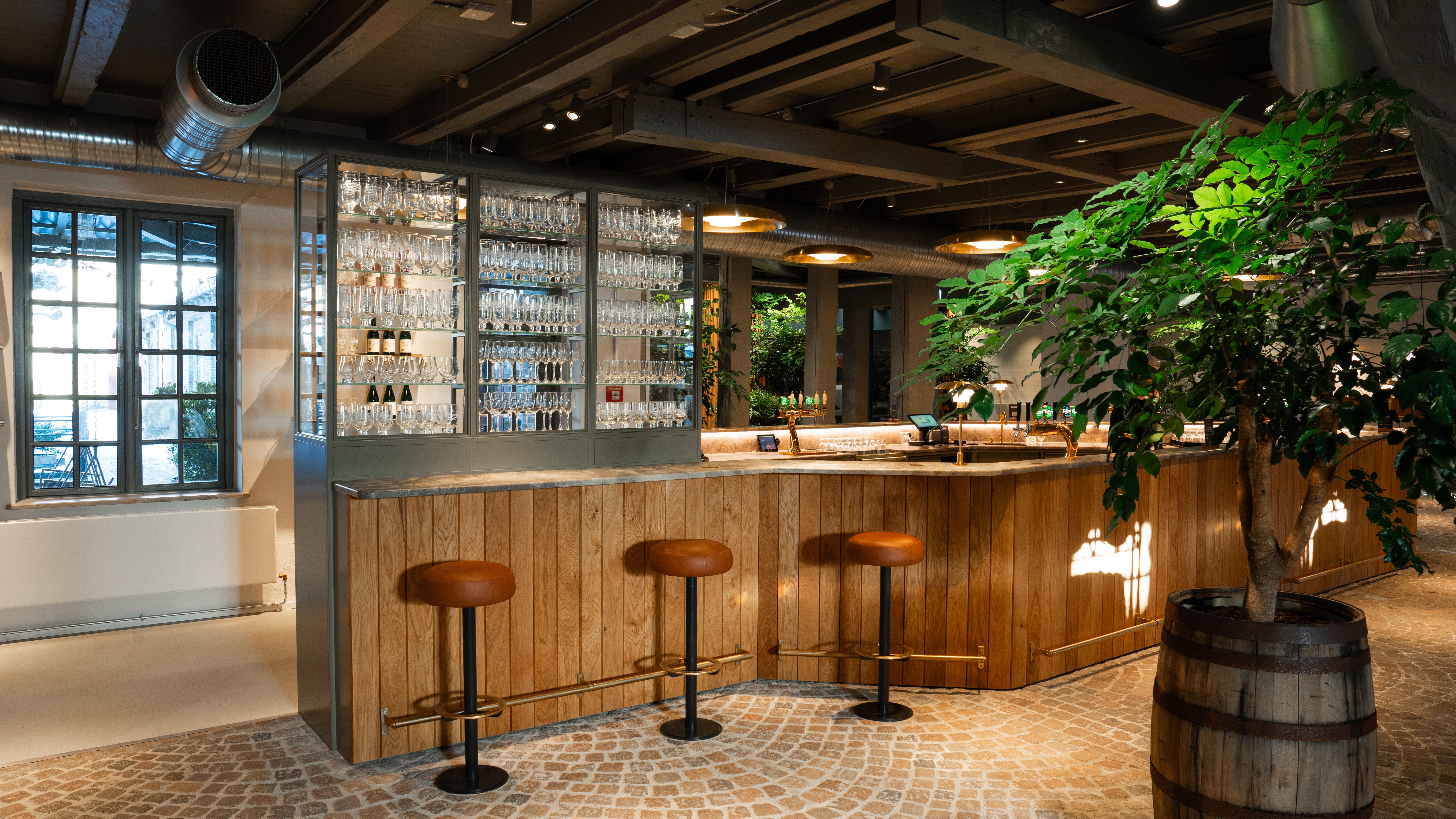 Carlsberg bar